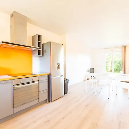 Maison T4 Spacieuse Avec Jardin Parking Prive Villa *