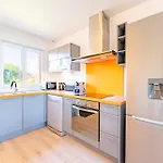 Willa Maison T4 Spacieuse Avec Jardin Parking Prive *