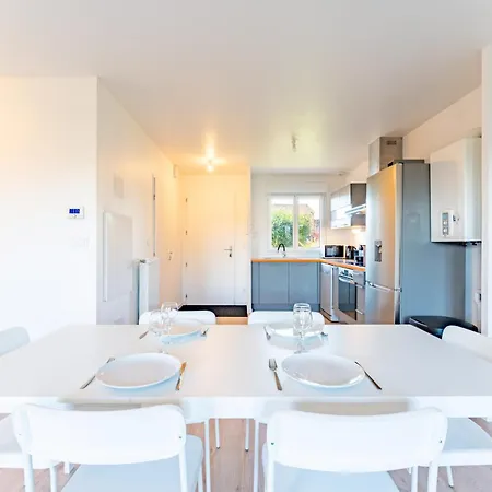 Maison T4 Spacieuse Avec Jardin Parking Prive *