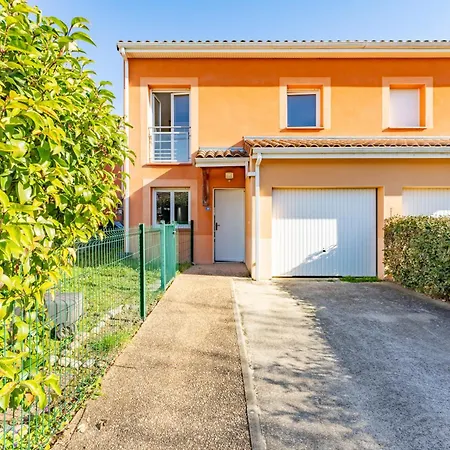 Maison T4 Spacieuse Avec Jardin Parking Privé *