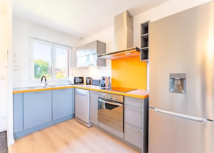 Vila Maison T4 Spacieuse Avec Jardin Parking Prive *