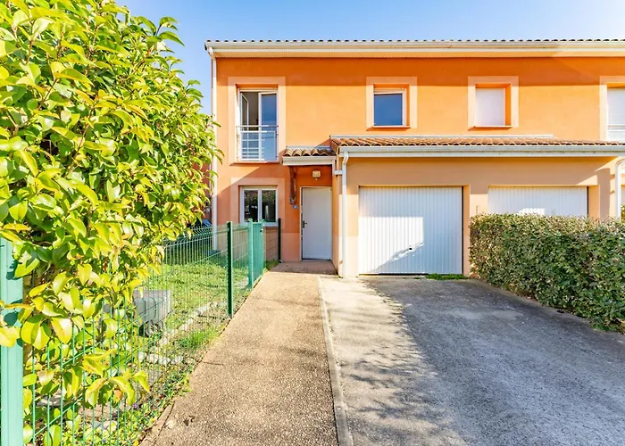 Maison T4 Spacieuse Avec Jardin Parking Prive *